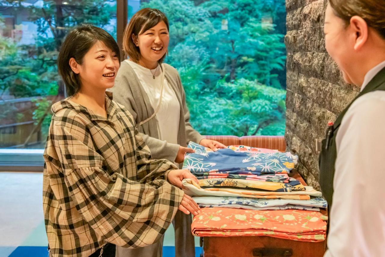 Senkeien Tsukioka Hotel Kaminoyama Ngoại thất bức ảnh