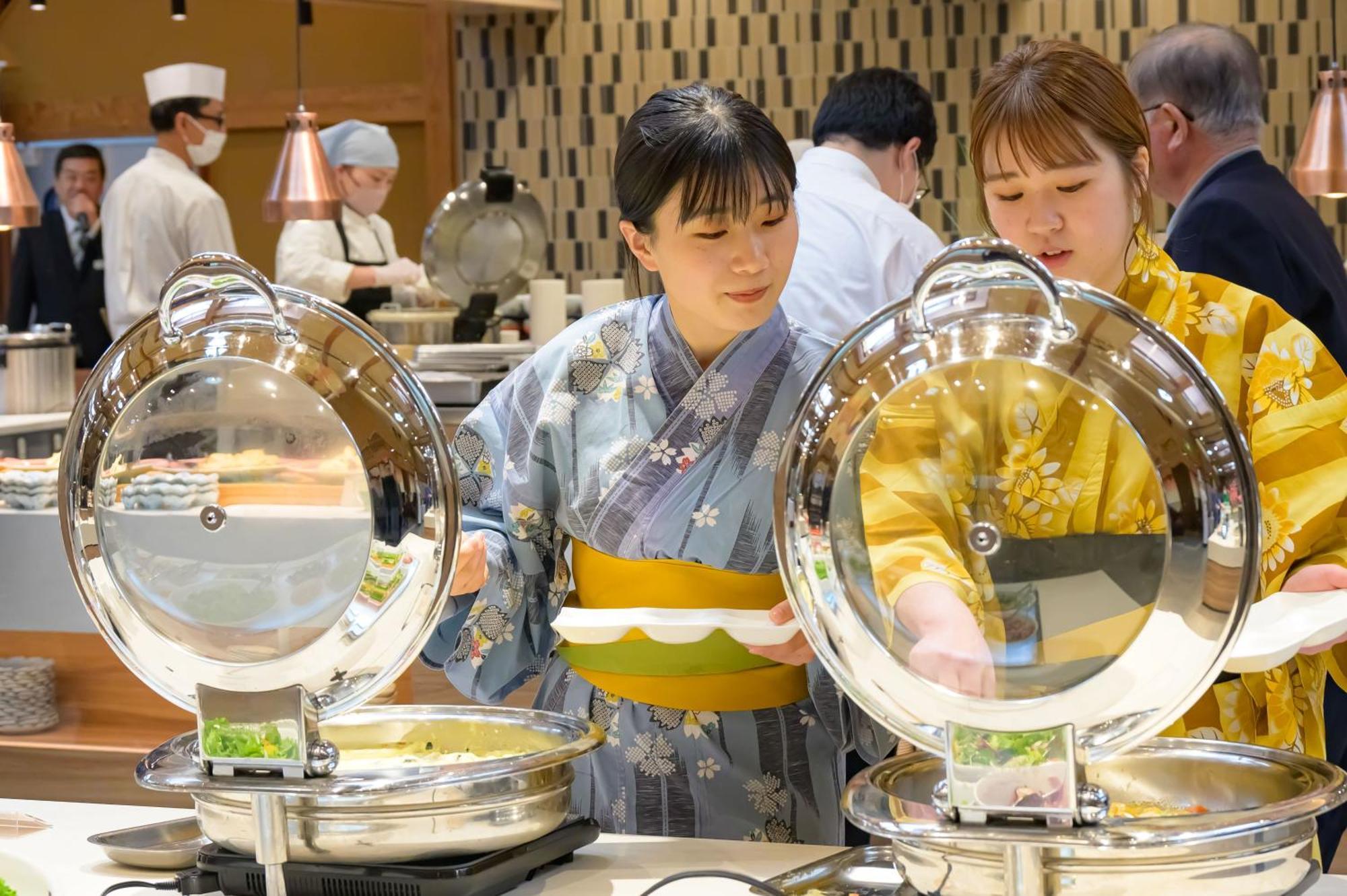 Senkeien Tsukioka Hotel Kaminoyama Ngoại thất bức ảnh
