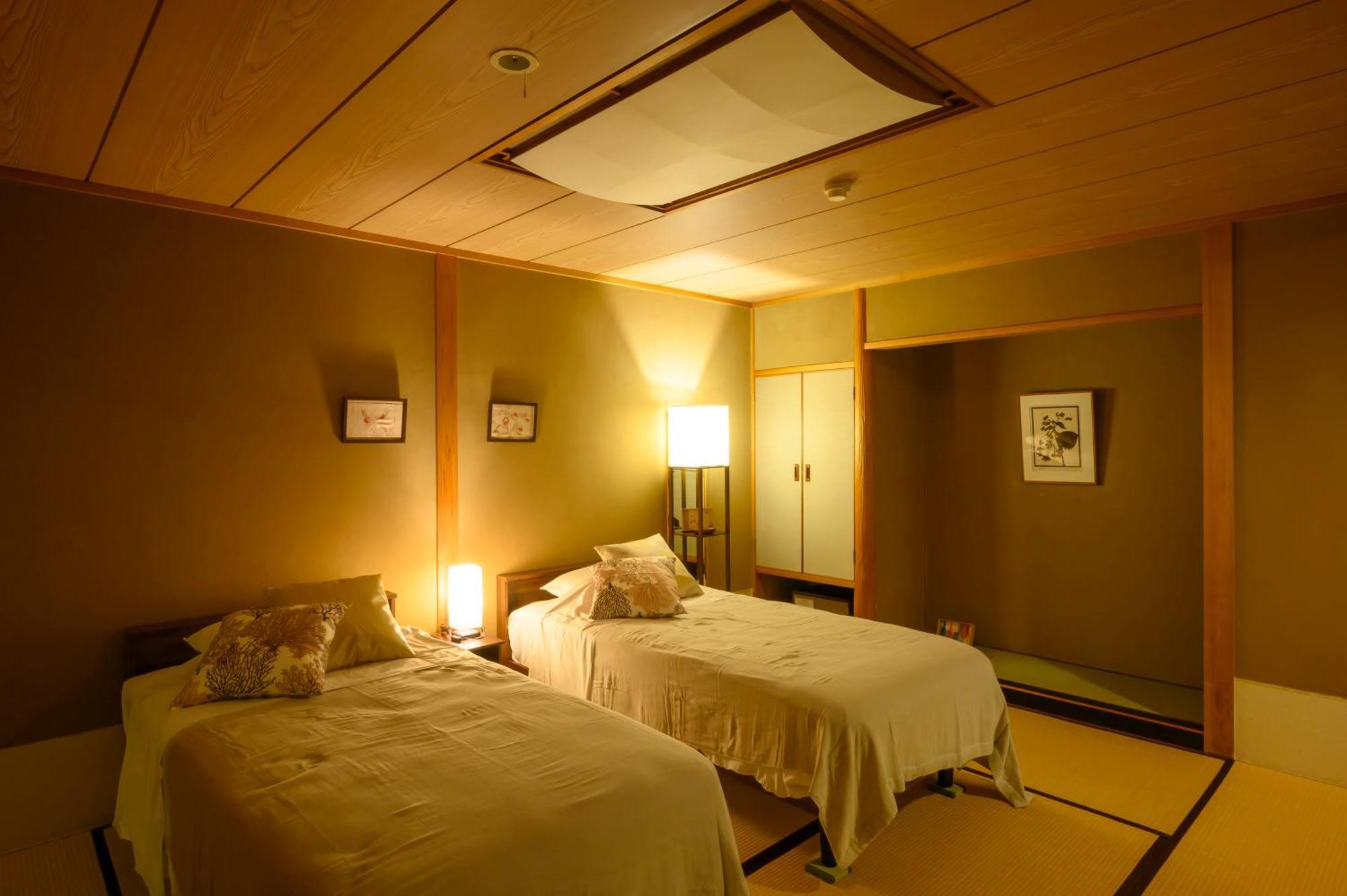Senkeien Tsukioka Hotel Kaminoyama Ngoại thất bức ảnh