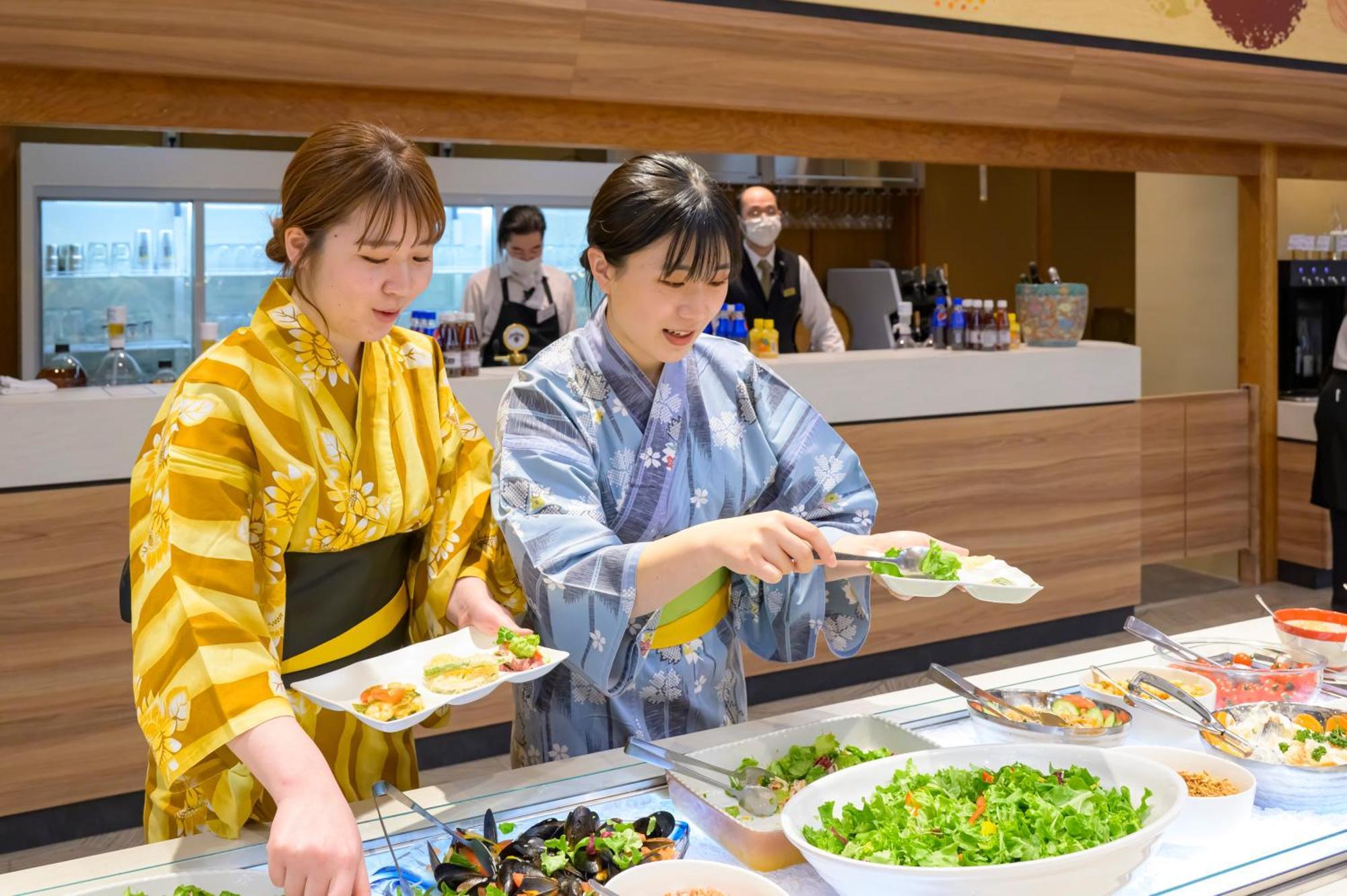 Senkeien Tsukioka Hotel Kaminoyama Ngoại thất bức ảnh