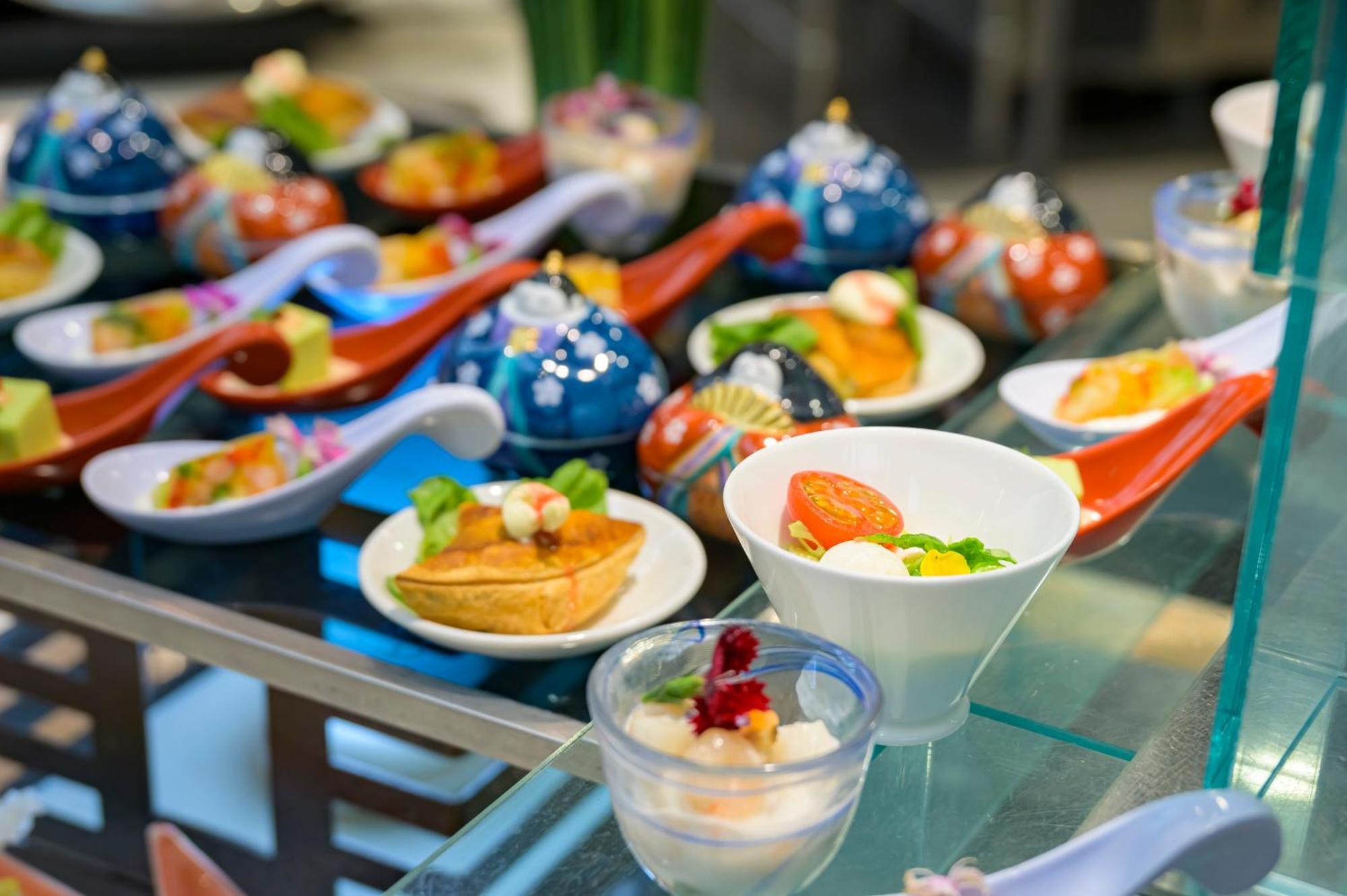 Senkeien Tsukioka Hotel Kaminoyama Ngoại thất bức ảnh