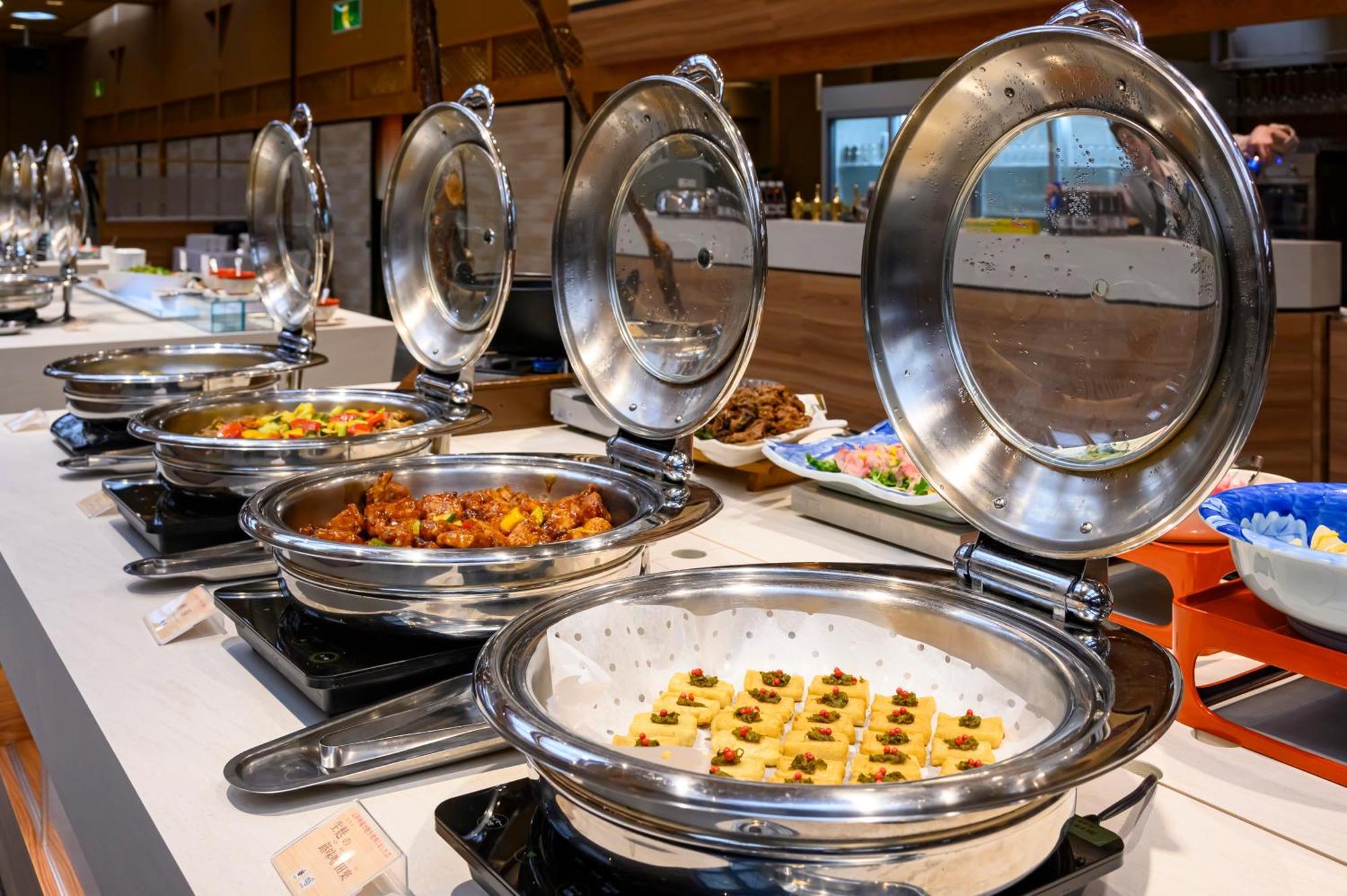 Senkeien Tsukioka Hotel Kaminoyama Ngoại thất bức ảnh