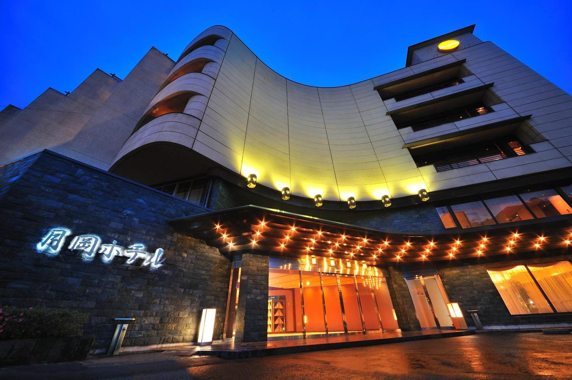 Senkeien Tsukioka Hotel Kaminoyama Ngoại thất bức ảnh