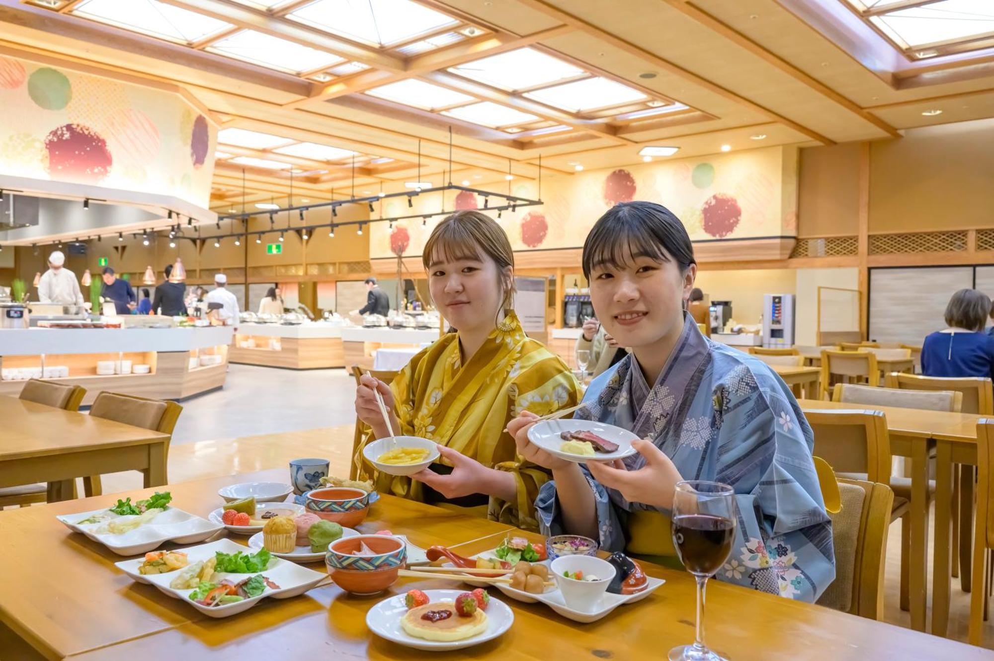 Senkeien Tsukioka Hotel Kaminoyama Ngoại thất bức ảnh
